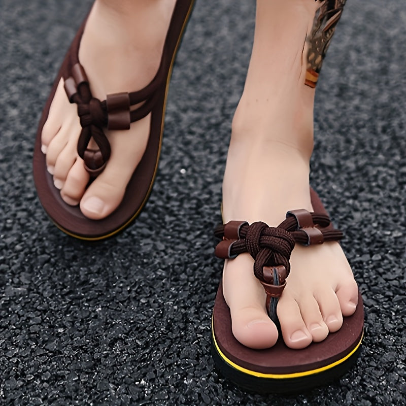 WalkKaro Men’s Classic Retro Flip-Flops – Non-Slip EVA Sole | Summer Beach & Outdoor Activities